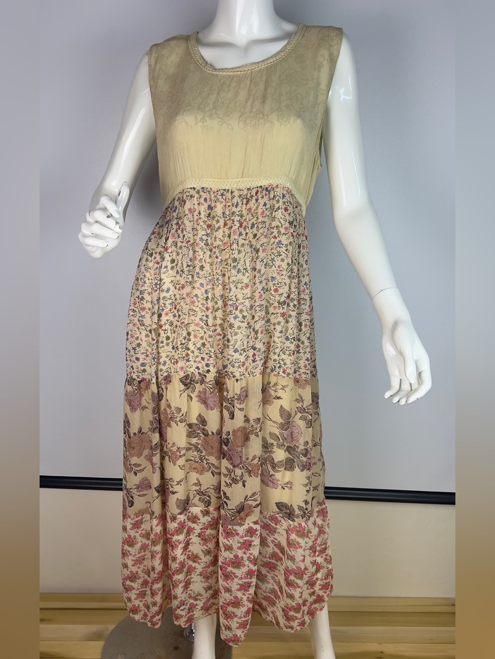 Parsley &Sage Boho Cottagecore Floral Patchwork Maxi Dress Lace Medium